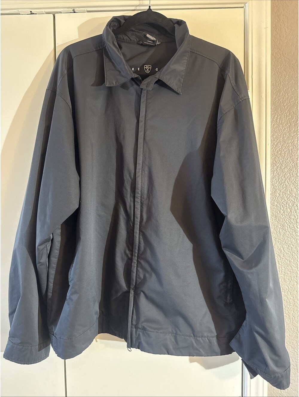 VTG Nike Golf Jacket XL Black Full Zip Y2K Windbreaker Shield Crest Embroidered